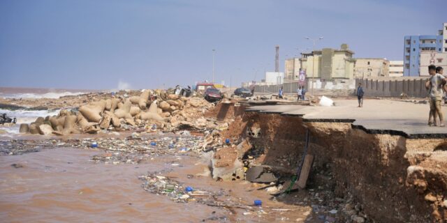 Λιβύη: Γαλλία και ΗΠΑ στέλνουν βοήθεια στους πλημμυροπαθείς