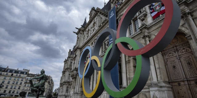 Προετοιμασία στο Παρίσι για τους Ολυμπιακούς Αγώνες