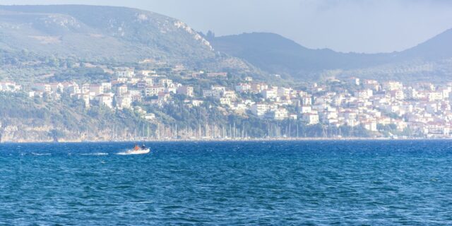 Πύλος: Αγνοείται 51χρονος ψαροντουφεκάς στο “Διβάρι”