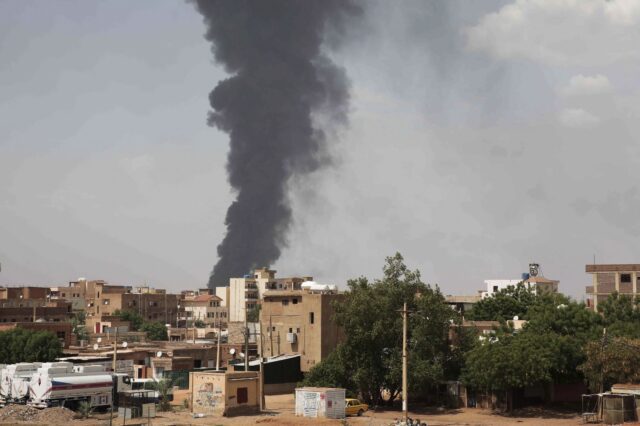 Πόλεμος στο Σουδάν: 25 άμαχοι νεκροί μέσα σε δυο μέρες στο Χαρτούμ