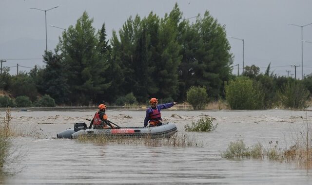 Κακοκαιρία: Νεκρή μία ηλικιωμένη στη Μαγνησία