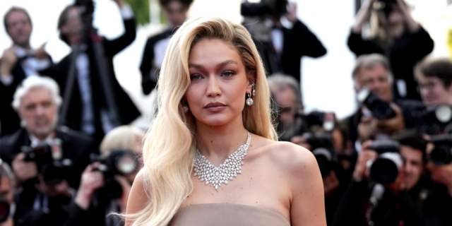 Η παλαιστινιακής καταγωγής Gigi Hadid καταδικάζει την “τρομοκρατία” της Χαμάς