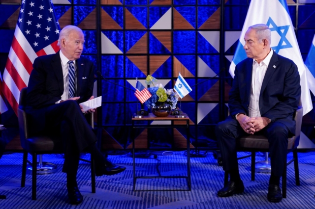Ο Αμερικανός πρόεδρος Τζο Μπάιντεν και ο Ισραηλινός πρωθυπουργός Μπενιαμίν Νετανιάχου