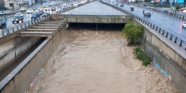 Συναγερμός Πολιτικής Προστασίας για Κηφισό και ρέματα – Σε κατάσταση ειδικής κινητοποίησης Δήμοι της Αττικής