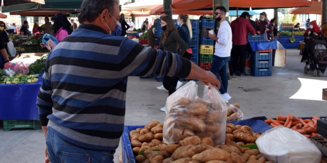 “Παράθυρο” για στοχευμένες παροχές – Στο “ζύγι” τα ρίσκα