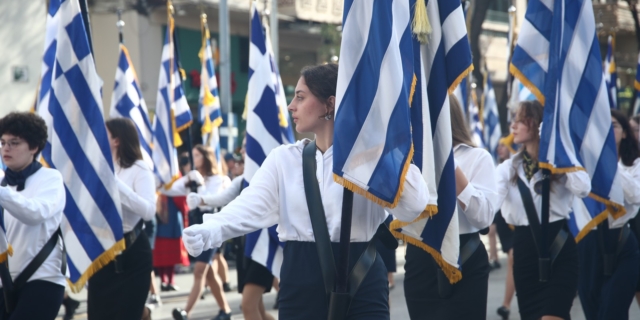 28η Οκτωβρίου: Ποιοι δρόμοι θα παραμείνουν κλειστοί σε Αθήνα και Πειραιά