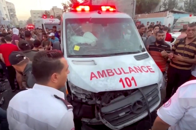Αποτροπιασμός για το χτύπημα του Ισραήλ σε ασθενοφόρα στη Γάζα – 15 νεκροί, δεκάδες τραυματίες