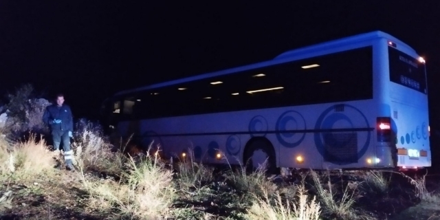 Αρκαδία: Οδηγός ΚΤΕΛ έπαθε ανακοπή στο τιμόνι – Στο χείλος του γκρεμού το λεωφορείο