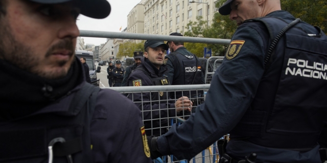 Ισπανία: Τρεις συλλήψεις για την απόπειρα δολοφονίας ακροδεξιού πολιτικού