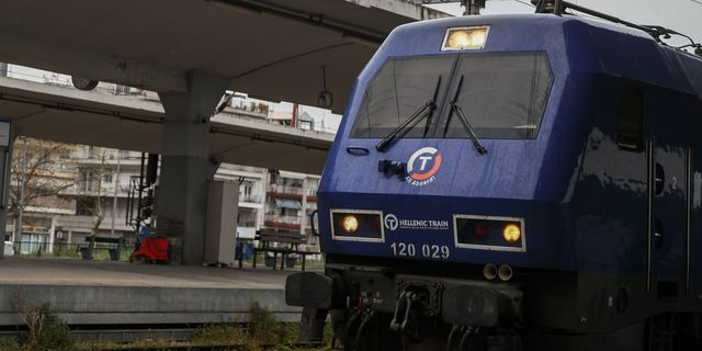 Αμαξοστοιχία της Hellenic Train