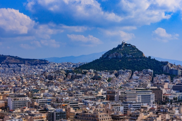 ΛΑΜΨΑ: Άνοδος τζίρου, νέα ξενοδοχεία σε Αθήνα και Παρνασσό και αύξηση ποσοστού στη Regency