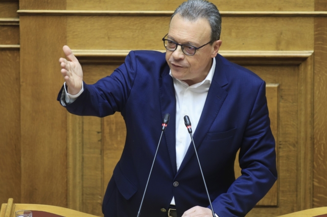 Φάμελλος: “Ο κ. Μητσοτάκης δεν χάνει ευκαιρία να αποδείξει ότι θεωρεί λάφυρό του το ελληνικό κράτος”