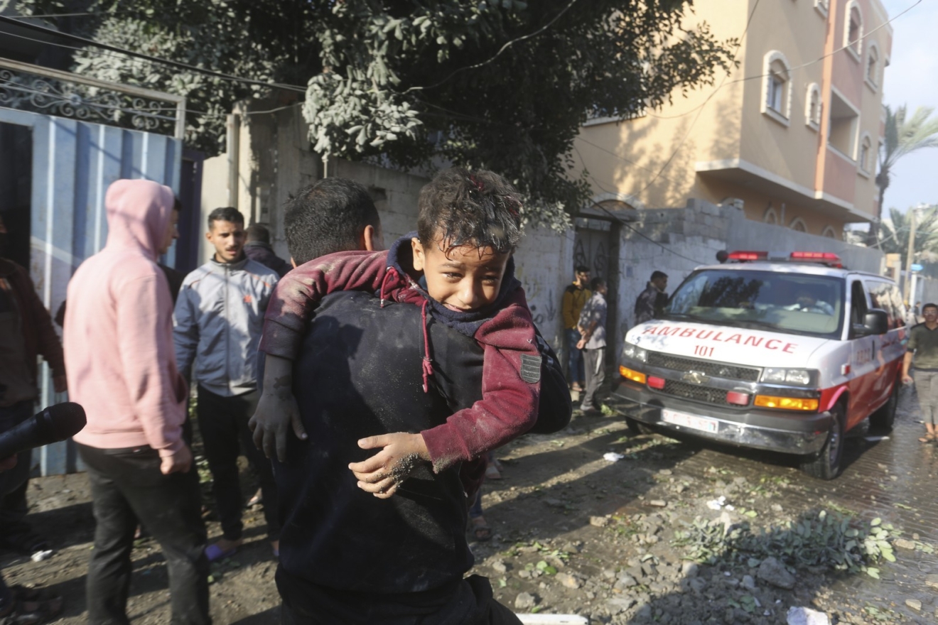 Συνεχείς βομβαρδισμοί στη Λωρίδα της Γάζας