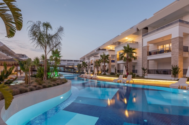 “Χρυσός” Ιούνιος για τα ξενοδοχεία της Αθήνας – Διψήφια αύξηση τιμών και εσόδων
