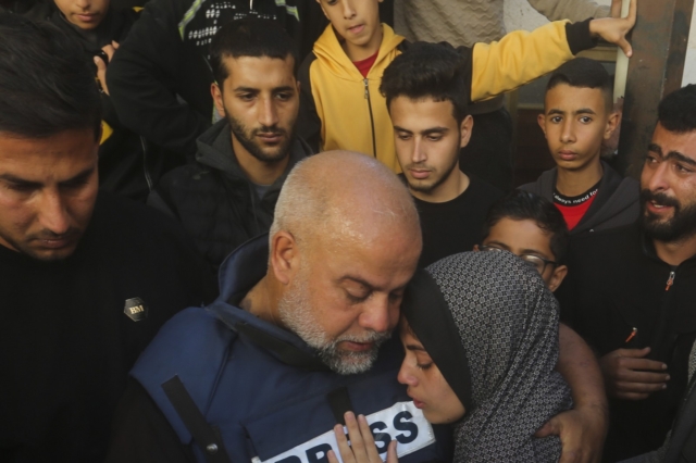 Γάζα: Νεκρός και ο άλλος γιος του ανταποκριτή του Al Jazeera από ισραηλινούς βομβαρδισμούς