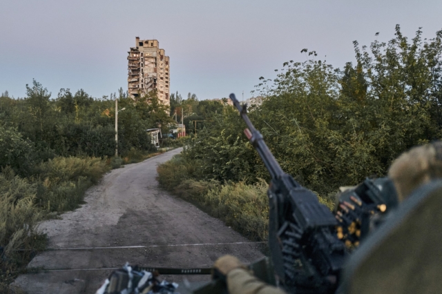 Ουκρανός στρατιώτης στην πόλη Αβντιίβκα
