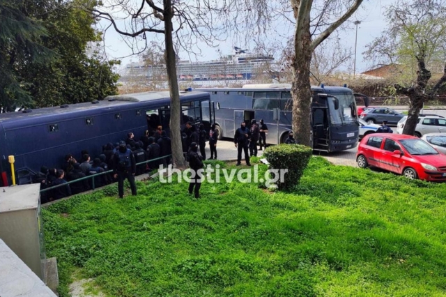 Θεσσαλονίκη: Στο Αυτόφωρο σήμερα οι 49 συλληφθέντες από την επιχείρηση της ΕΛΑΣ στο ΑΠΘ