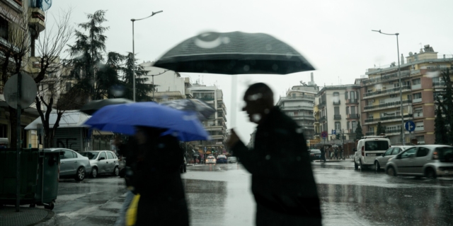 Έκτακτο δελτίο επιδείνωσης καιρού: Έρχονται καταιγίδες, κεραυνοί και χαλάζι