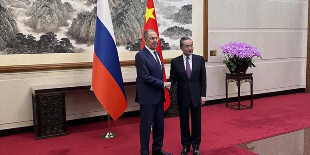 Ρωσία και Κίνα στοχεύουν σε ισχυρή “στρατηγική συνεργασία”