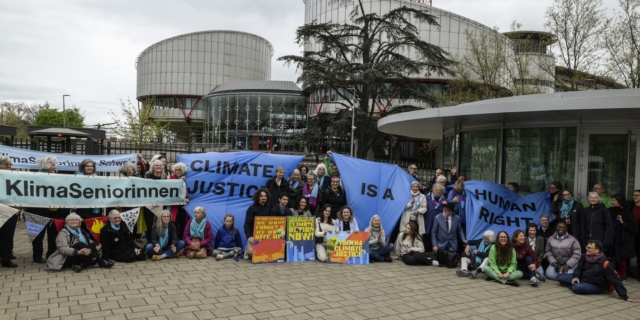 Οι ηλικιωμένες Ελβετίδες KlimaSeniorinnen που μήνυσαν την κυβέρνησή τους για την κλιματική αλλαγή