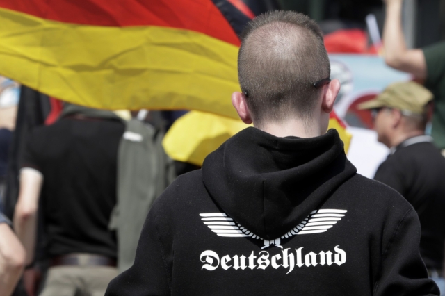 Γερμανία: Ρίχνει το TikTok τους 16άρηδες ψηφοφόρους στην αγκαλιά της ακροδεξιάς;