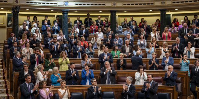 Το ισπανικό Κοινοβούλιο εγκρίνει νόμο για την αμνηστία των Καταλανών αυτονομιστών