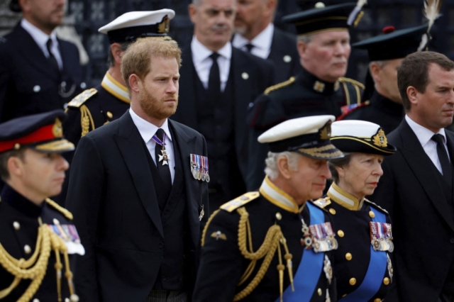 Βασιλιάς Κάρολος: Δεν θα συναντήσει τον πρίγκιπα Χάρι λόγω “φορτωμένου προγράμματος”