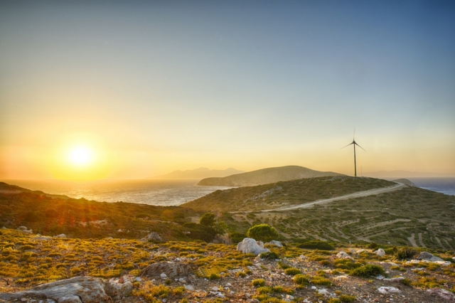 Ευρωπαϊκοί πόροι 3 δισ. ευρώ για το «πρασίνισμα» των ελληνικών νησιών