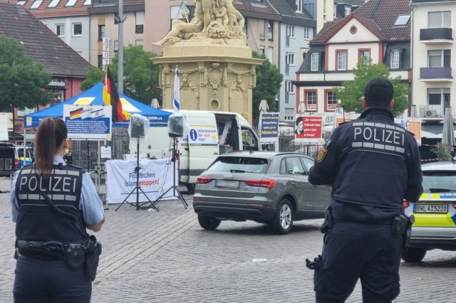 Επίθεση με μαχαίρι σε ακροδεξιό πολιτικό στη Γερμανία