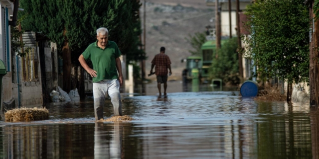 Πλημμύρες από την καταστροφική κακοκαιρία Ιανός που έπληξε τη Θεσσαλία το 2020