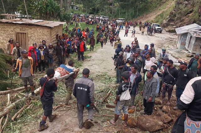 Παπούα Νέα Γουινέα: Πάνω από 300 νεκροί λόγω της κατολίσθησης