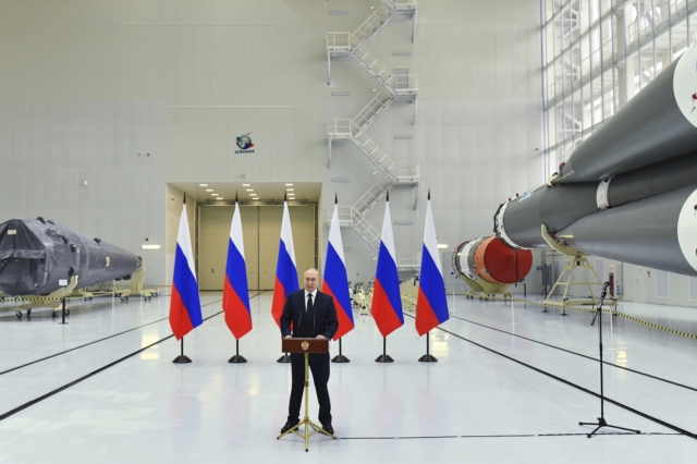 Ο Ρώσος πρόεδρος Πούτιν σε διαστημικό πρόγραμμα της Ρωσίας