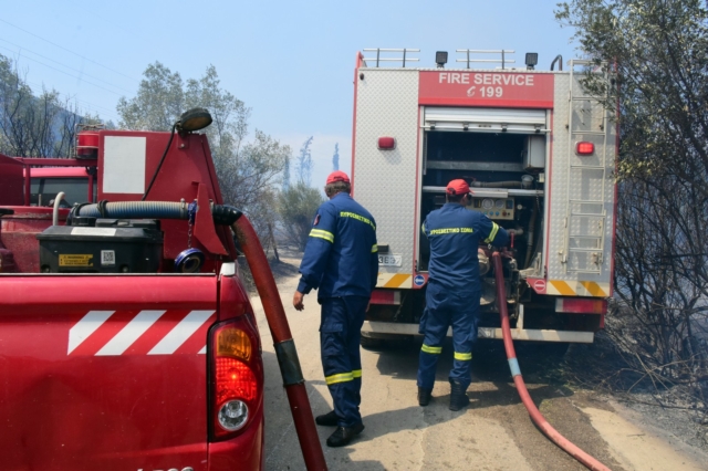 Μυτιλήνη: Φωτιά ξέσπασε κοντά στη Μόρια