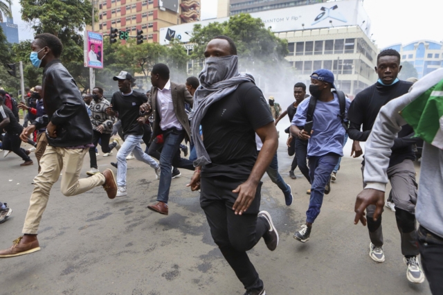 Κένυα: Ένας νεκρός και 200 τραυματίες σε διαδήλωση κατά της αύξησης φόρων