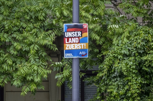 Αφίσα του ακροδεξιού κόμματος AfD στη Γερμανία