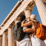 Τι πραγματικά συμβαίνει αυτό το καλοκαίρι με τον τουρισμό στην Ελλάδα