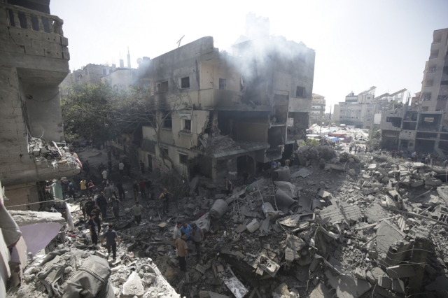 Γάζα: Έκτακτη συνεδρίαση του ΣΑ του ΟΗΕ ζητά ο Αμπάς – “Σκοτώθηκαν όμηροι” λέει η Χαμάς
