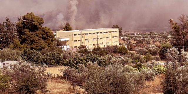 Φωτιά στην Ηλεία: Νεκρός 55χρονος που πήγε να βοηθήσει στην κατάσβεση