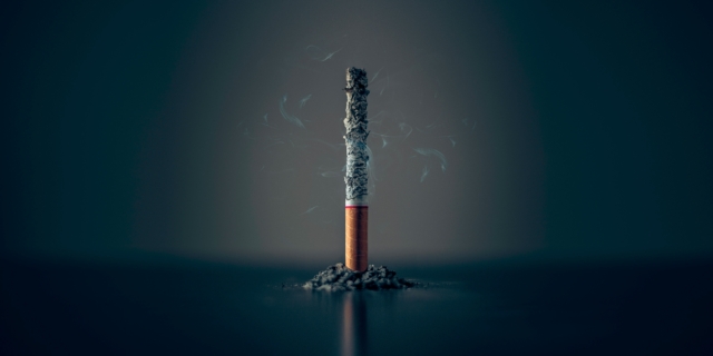 Καθηγητής Οικονομίδης: Πόσο επηρεάζει το τσιγάρο την καρδιά, ποιες εναλλακτικές υπάρχουν