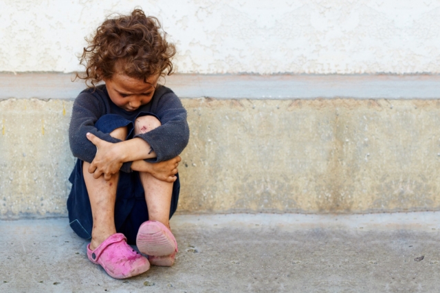 Πάνω από ένα παιδί κάτω των 5 ετών στα τέσσερα υφίσταται "οξεία επισιτιστική φτώχεια' σε παγκόσμια κλίμακα.