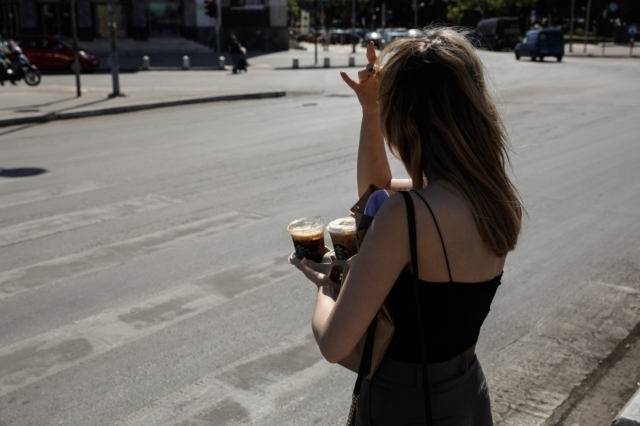 Καφές: Ο ΦΠΑ και οι “τροχιοδεικτικές” βολές για αυξήσεις