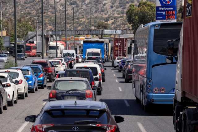 Αλλάζουν τα πρόστιμα στα τέλη κυκλοφορίας