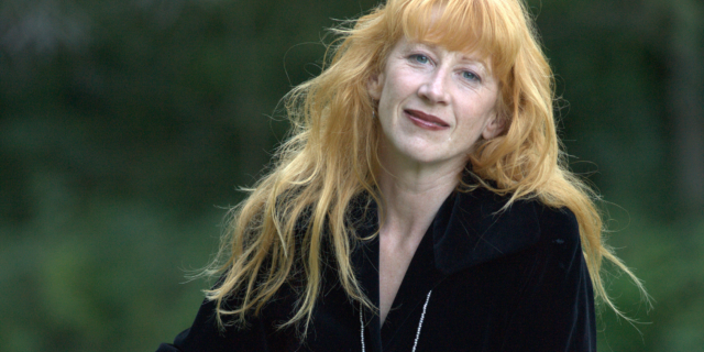 Η LOREENA McKENNITT