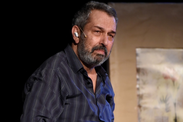 Χρήστος Χατζηπαναγιώτης: Επιστρέφει στο θέατρο μετά το πρόβλημα υγείας του