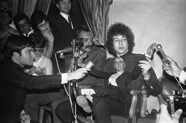 A Complete Unknown: Κυκλοφόρησε το trailer της βιογραφίας του Bob Dylan- Ποιος ηθοποιός τον υποδύεται