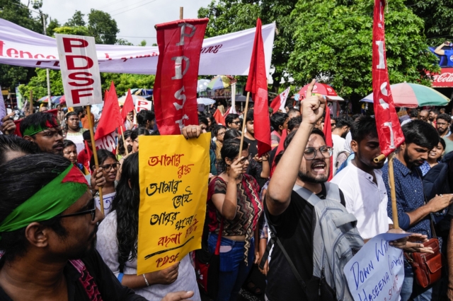 Ταραχές στο Μπανγκλαντές: Παρατείνεται η απαγόρευση κυκλοφορίας