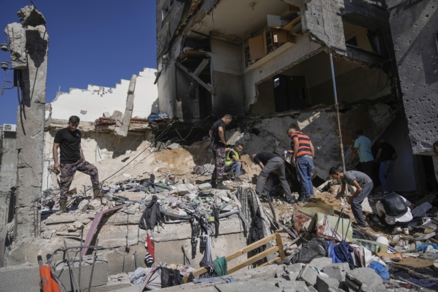 Βομβαρδισμός των ισραηλινών δυνάμεων στον καταυλισμό προσφύγων Νουρ Σαμς