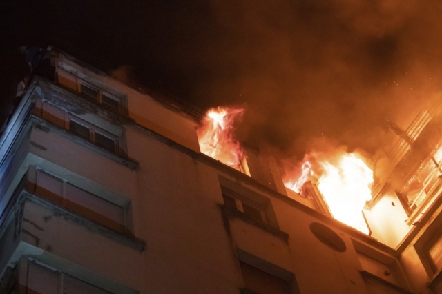 Φωτιά σε κτίριο στη Γαλλία (φωτογραφία αρχείου)