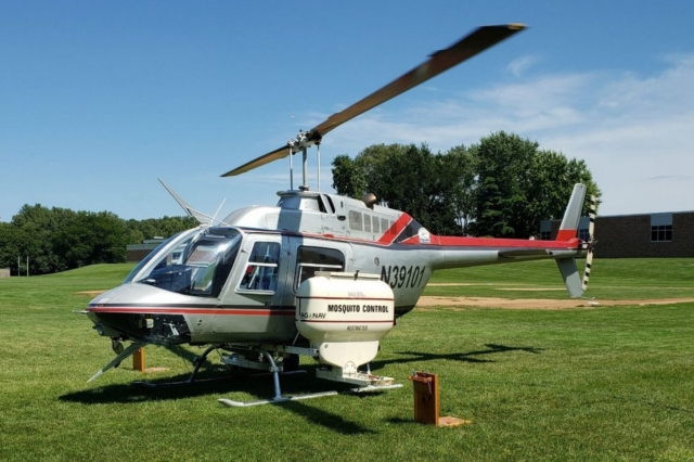 Ελικόπτερο ψεκασμού χτυπήθηκε από μπαλάκι του γκολφ