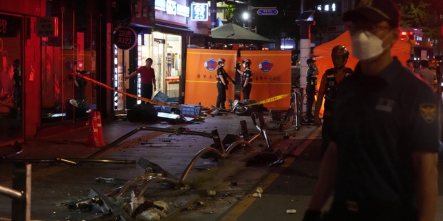 Νότια Κορέα: Αυτοκίνητο έπεσε πάνω σε πεζούς – Τουλάχιστον 9 νεκροί